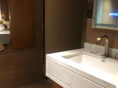 -喆·啡酒店(北京劲松双井地铁站店)