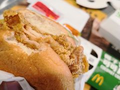 -麦当劳(金山红星美凯龙DT店)