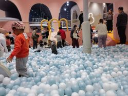 -奈尔宝·儿童乐园·亲子餐厅(鄞州万达店)