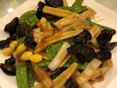 -御满江海鲜酒家(洛溪新城店)