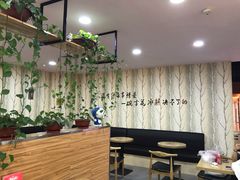 卡座-雪花姐姐(泰华城新天地店)