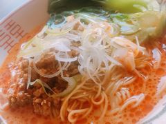 -拉面莊夢語＆中华料理八椿