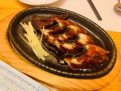 -青瓦餐厅·生鱼片·韩园烤肉(西塔店)