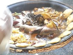-忆乡情铁锅炖鱼饭店(延庆店)