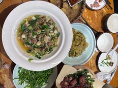 -老滇山寨•云南特色菜•地方菜•民族风情歌舞表演(金碧店)