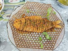 -天天向上素食餐厅(五台山店)