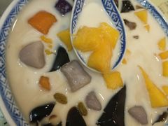 -黄氏壹品汇•水牛奶甜品(全国总店)