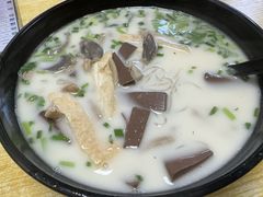-津津老鸭粉丝馆(正东路店)