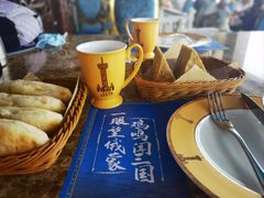 -魅力边城旋转餐厅