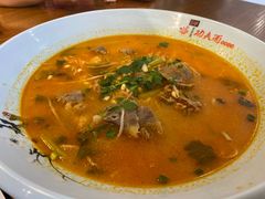 -哇蛙牛功夫面渝都料理(龙阳广场店)