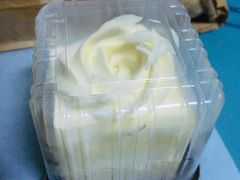 咸芝白脱蛋糕-红宝石·鲜奶小方(长阳店)