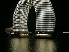 -湖州太湖旅游度假区-月亮广场