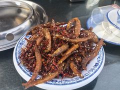 -都江堰石锅鱼