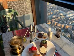 -锦厨国际自助餐厅 · 云端景观 (昆明索菲特大酒店)