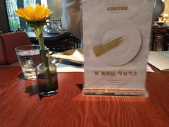 -NIUNIUPARK和牛螃蟹(龙湖杭州滨江天街店)
