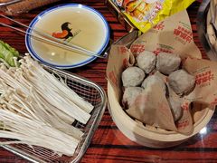 -沙胆彪炭炉牛杂煲(上海日月光广场店)