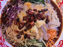 -闯关东东北农家菜(崂山石老人店)