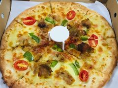 孜香鸡肉手工披萨-卢家妈妈·西餐厨房(卜蜂中心店)