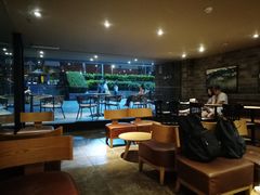-星巴克(广州动漫星城东区店)