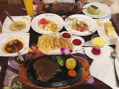 -尊品牛排(恒峰店)