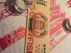 -肥肥虾庄·金牌油焖大虾(汉街SKP店)