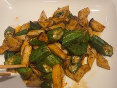 -那家老院子东北菜·饺子·小鸡炖蘑菇(艳华街店)