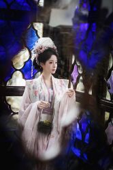 -一揽芳华汉服旗袍体验馆(拙政园店)