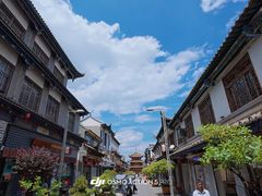 -正宗杨记普洱酸醋米线(总店)
