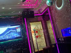 -麦度量贩式KTV(中联广场店)