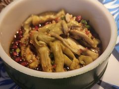 -川流不息·地道川菜·小龙虾(新松江路店)