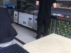 -锅神麻辣烫