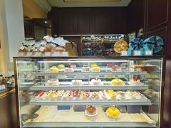 面包甜点陈列柜-COVA(新天地Xintiandi店)
