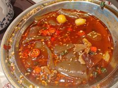 -大芊金重庆串串火锅(南京路店)