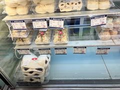 -白玉兰食品(中山公园龙之梦店)