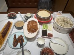 -梅利汴京烤鸭•开封豫菜地标店(东司门店)