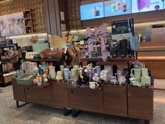 -星巴克臻选(北京颐堤港中心第二店)