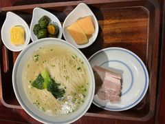 白汤面底-同得兴 Since·1995 传统苏式面馆(嘉馀坊店)