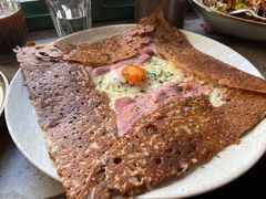 鸡蛋蘑菇熏肉荞麦可丽饼-RAC BAR(安福路店)