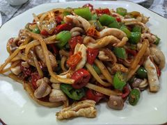 -南雄雄州土菜餐厅(粤北大厦店)