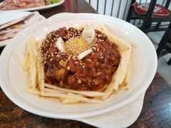 -韩风烤牛肉冷面店