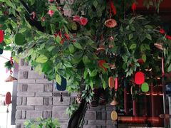 -老牌坊云南鱼豆花火锅(哈西万达店)