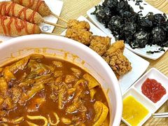 -火鸡爪东大门猎奇炒年糕