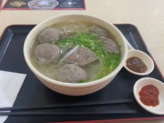 -飞厦老二手槌牛肉丸店