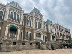 -清风小镇闯关东影视基地