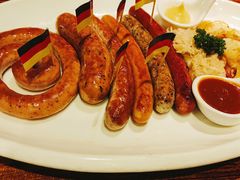 -1886德国汽车餐厅(外滩十六铺码头店)