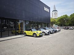 -上海普陀宝诚MINI4S店(红柳路店)