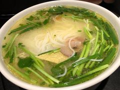 蒙自过桥米线-南蛮子(进贤路店)