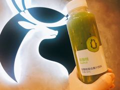 猕猴桃果汁-luckincoffee瑞幸咖啡(冠福大厦店)