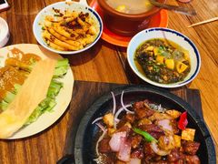 -百年神厨·地道川菜(清江西路店)