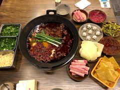 -周幺妹重庆老火锅(银泰城总店)